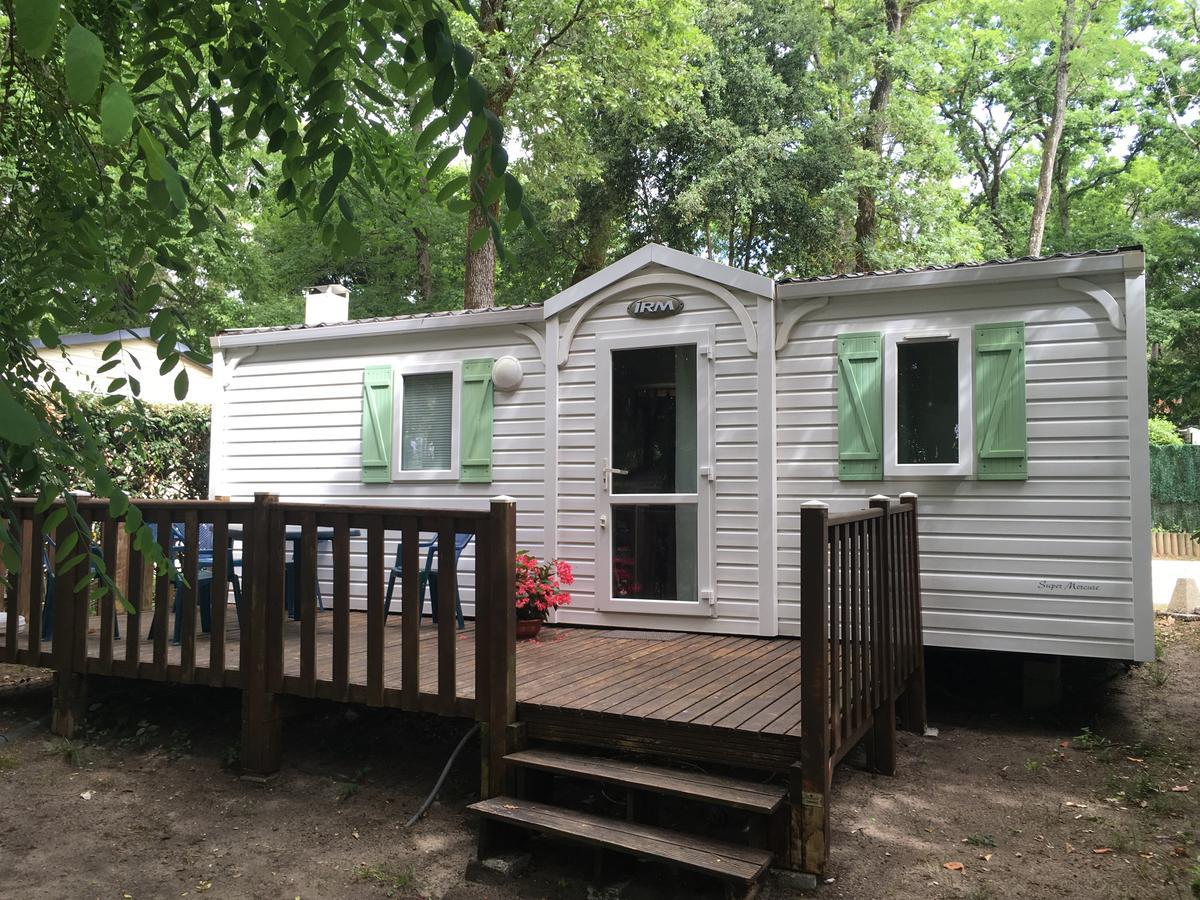 משר-סור-ג'ירונדה Camping Les Chenes Verts מראה חיצוני תמונה