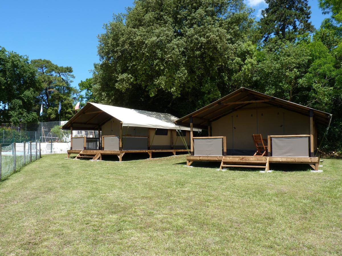 משר-סור-ג'ירונדה Camping Les Chenes Verts מראה חיצוני תמונה